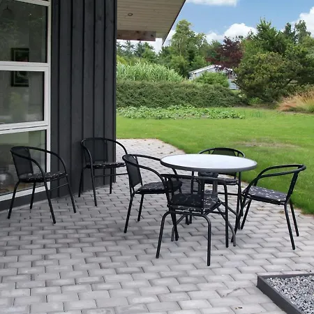 Ljupco - 500m To The Inlet In Ne Jutland By Interhome Storvorde